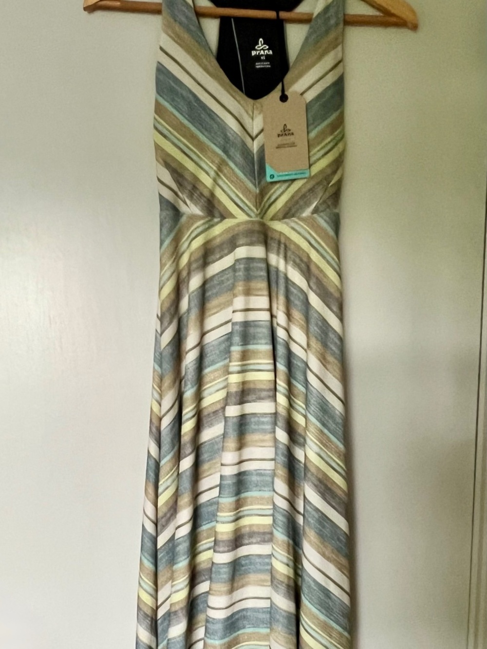 NWT prAna Saxon Dress XS Striped Handkerchief Hem Built-in Bra
